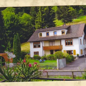  Apartment Ferienwohnung, Monteurwohnung - Feel At -